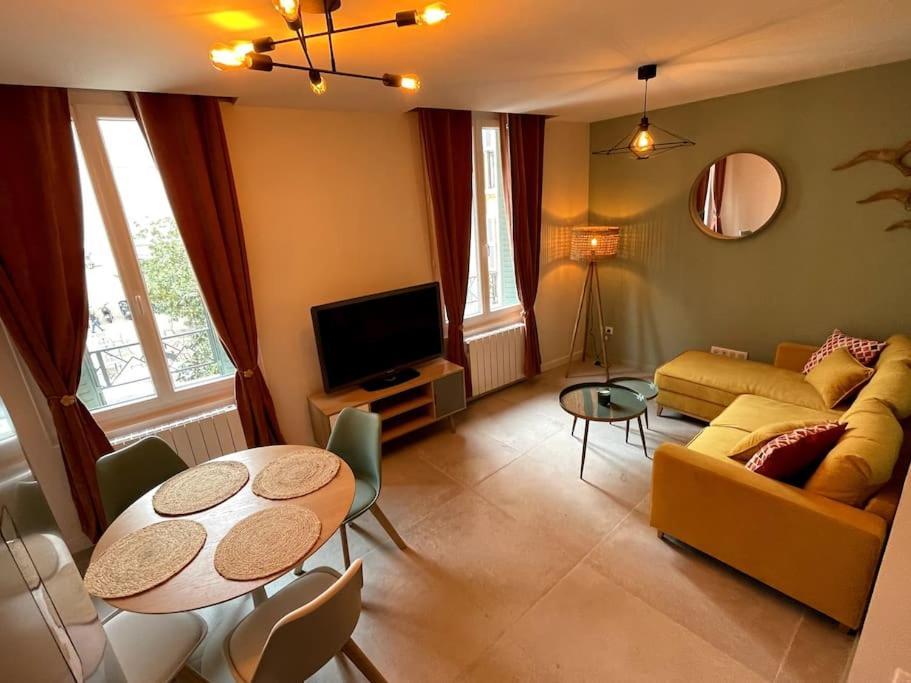 Appartement Neuf Au Coeur De Toulon Exterior foto